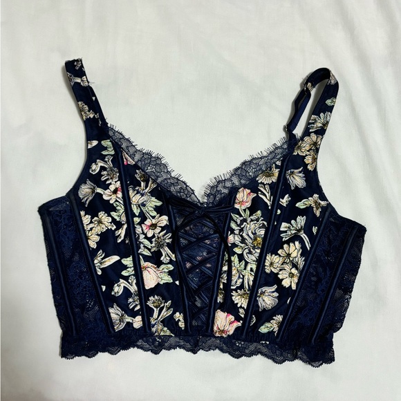 Victorias Secret corset top - Picture 2 of 3